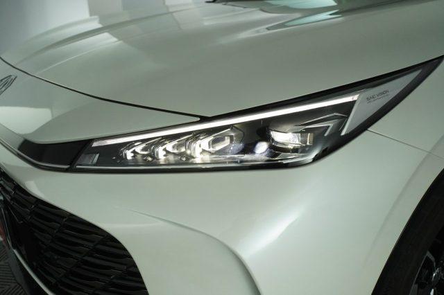 MG HS (2024-->) HEV Luxury