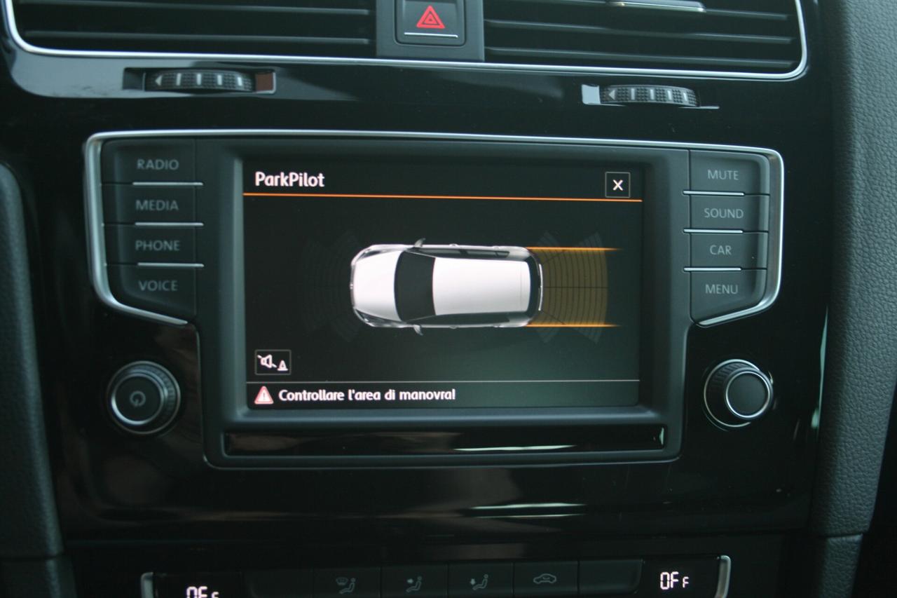 Volkswagen Golf 1.6 TDI 110 CV DSG 5p. R-LINE BlueMotion Technology