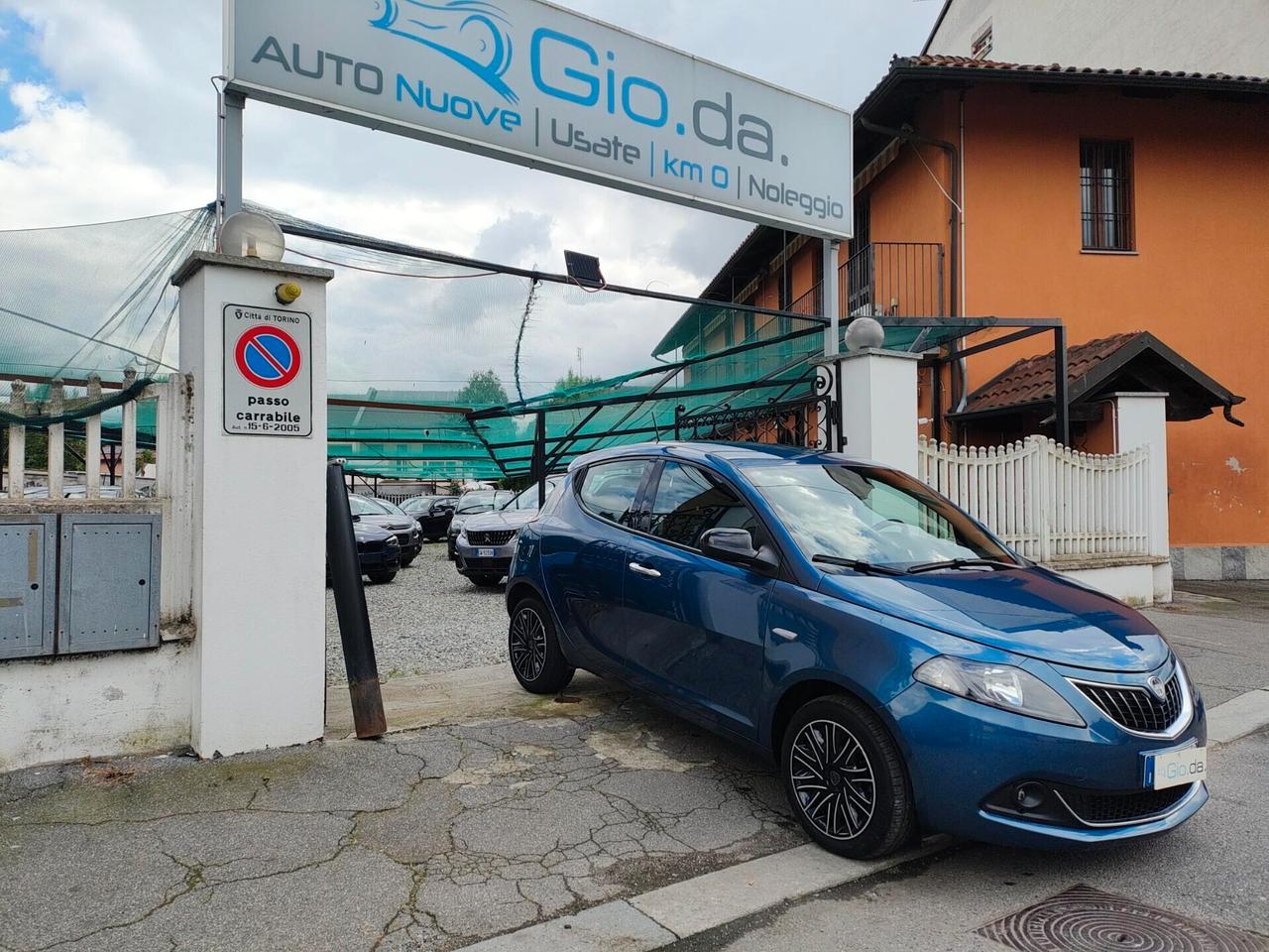 LANCIA YPSILON 1.0 HYBRID -2023