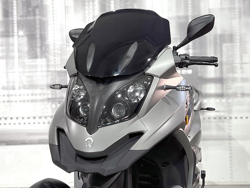 Quadro QV3