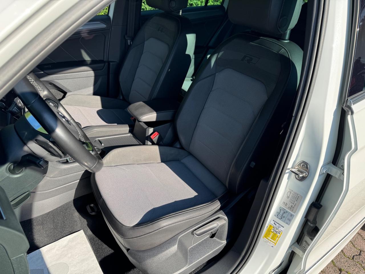 Volkswagen Tiguan 2.0 BiTDI SCR DSG 4MOTION Advanced R-Line BMT