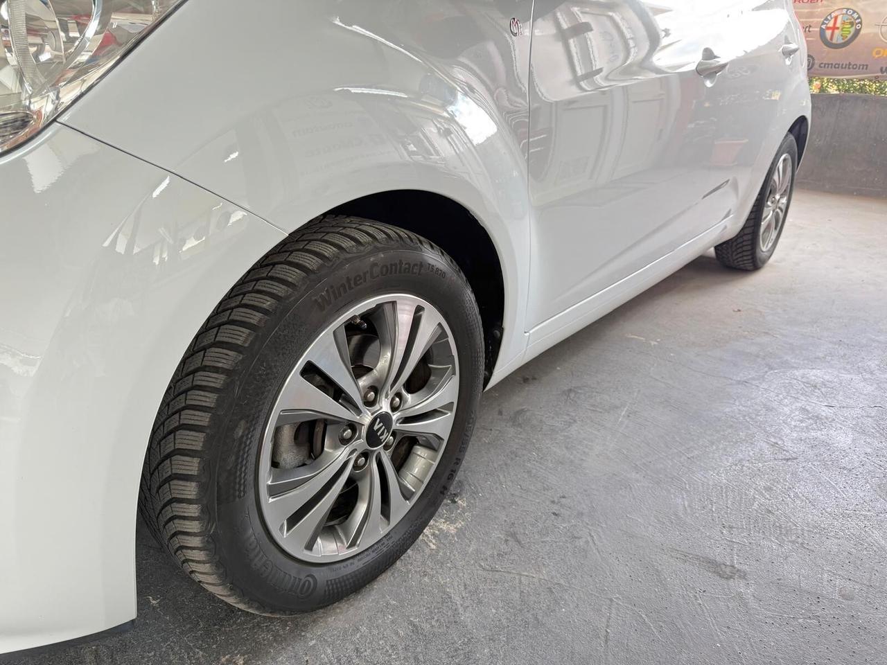 Kia Venga 1.4 CRDi 90CV Cool