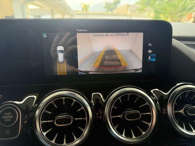 MERCEDES-BENZ GLA 200 d Automatic 4Matic Sport Plus