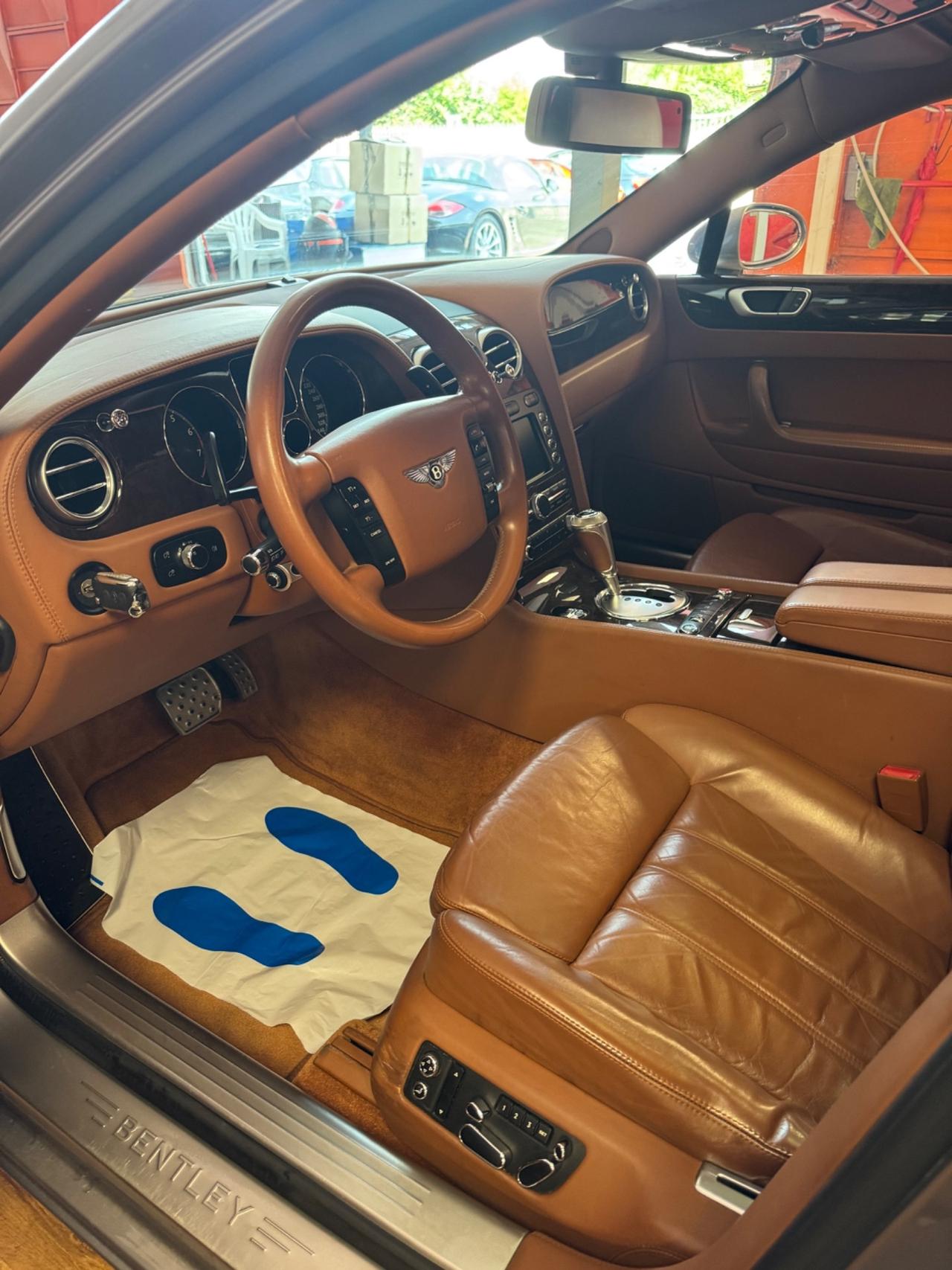 Bentley Flying Spur 6.0 PERMUTE