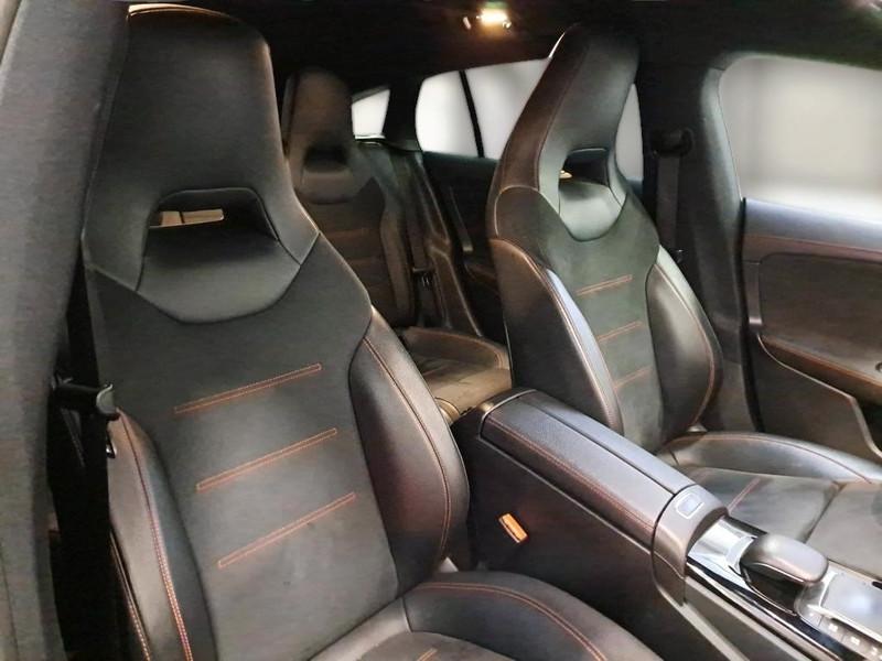 MERCEDES-BENZ CLA 220 d Automatic Premium SHOOTING BRAKE