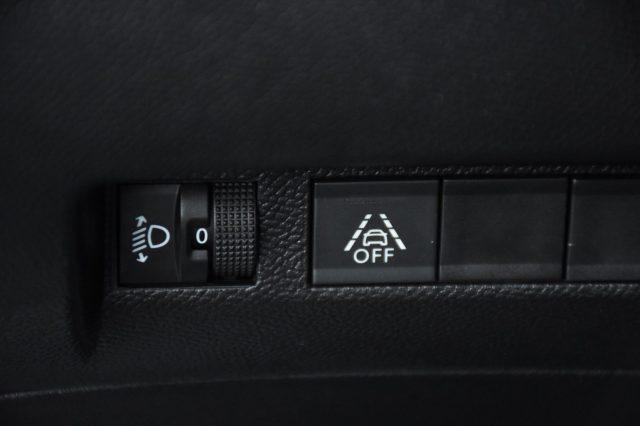 PEUGEOT 208 motore elettrico 136 CV 5 porte Active