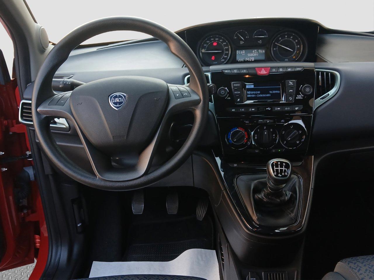 Lancia Ypsilon 1.0 firefly hybrid Gold s&s 70cv 5p.ti