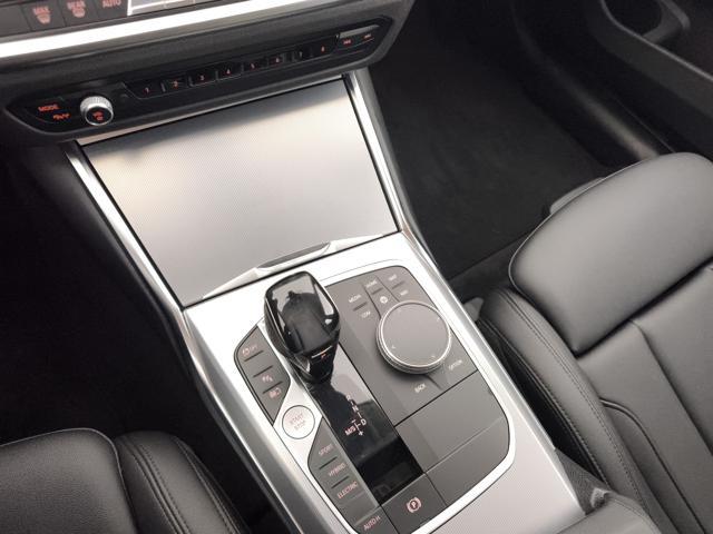 BMW 330 330e xdrive Sport auto