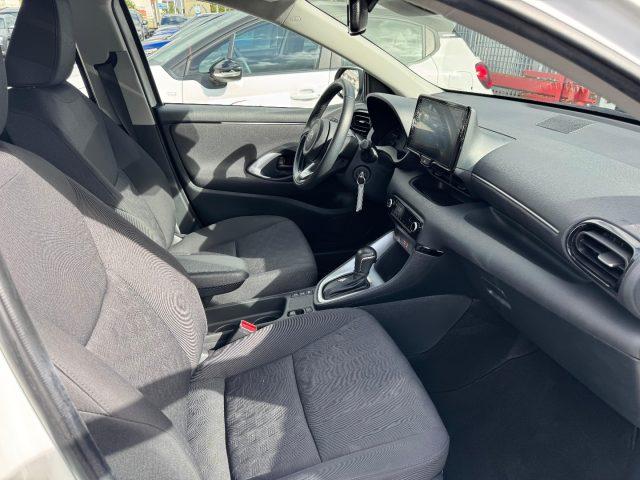 TOYOTA Yaris 1.5 Hybrid 5 porte Active Automatica