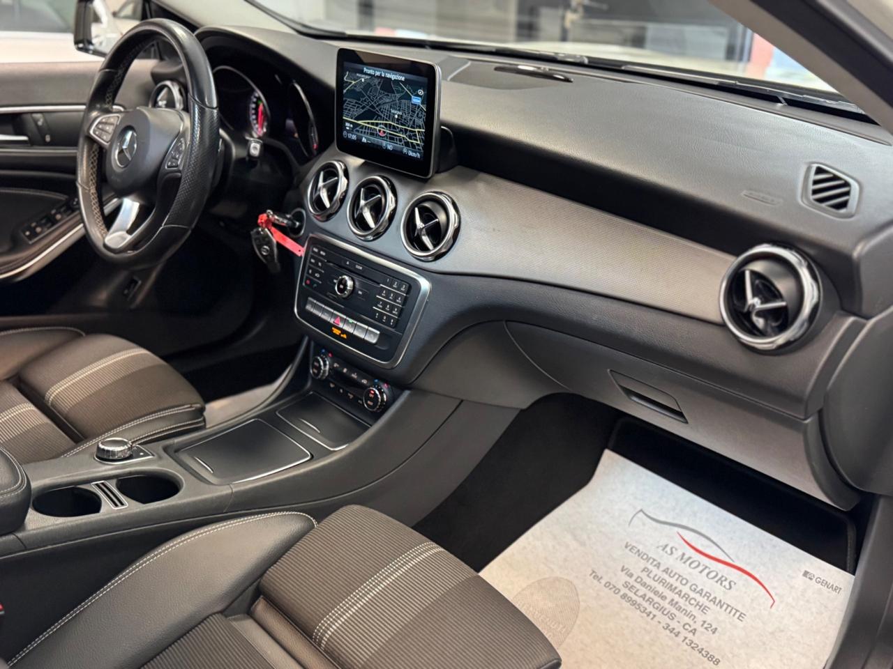 Mercedes-benz GLA 200D 4MATIC Tetto Gancio Traino