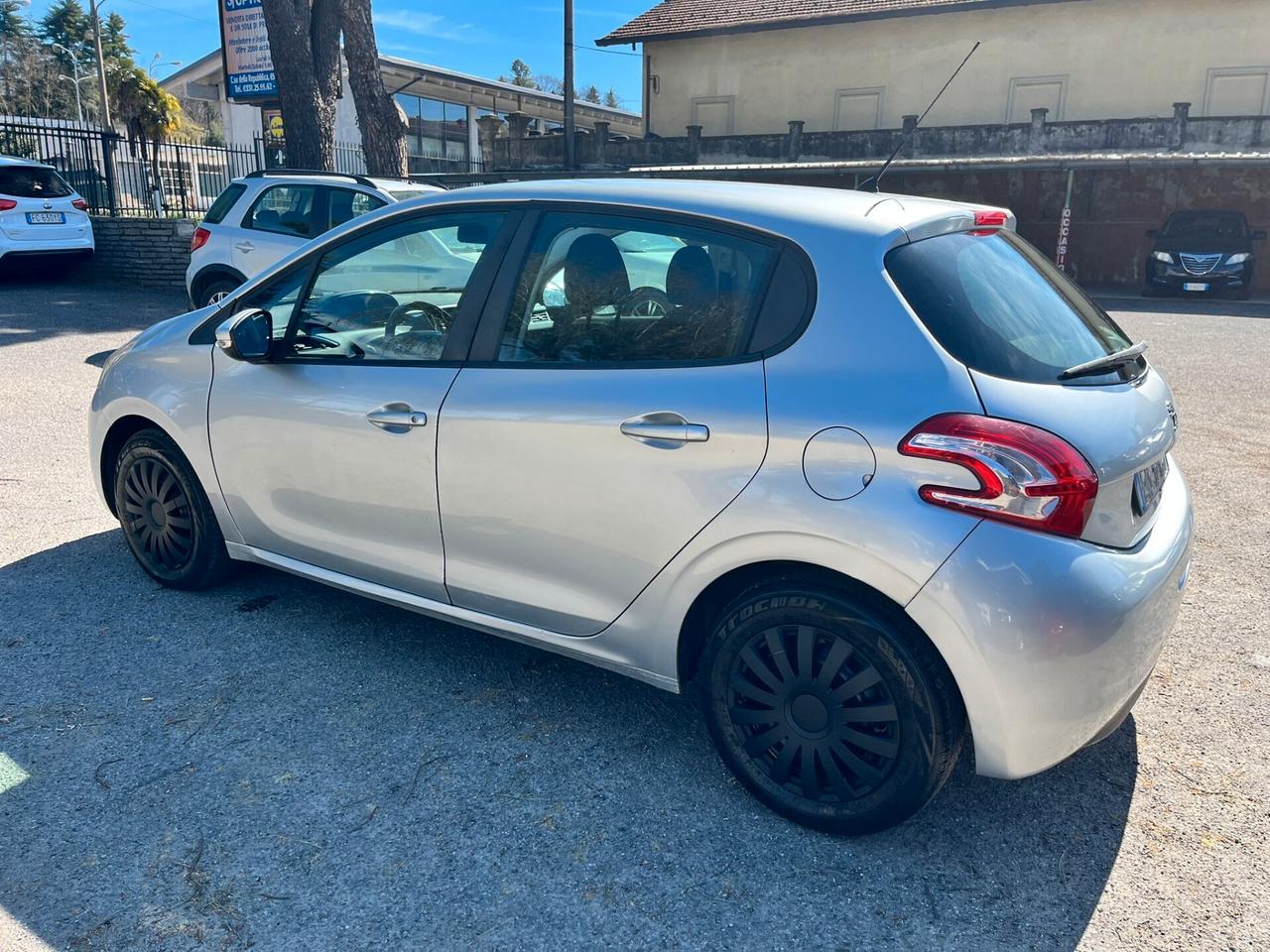 Peugeot 208 1.2 VTi 82 CV 3 porte Access