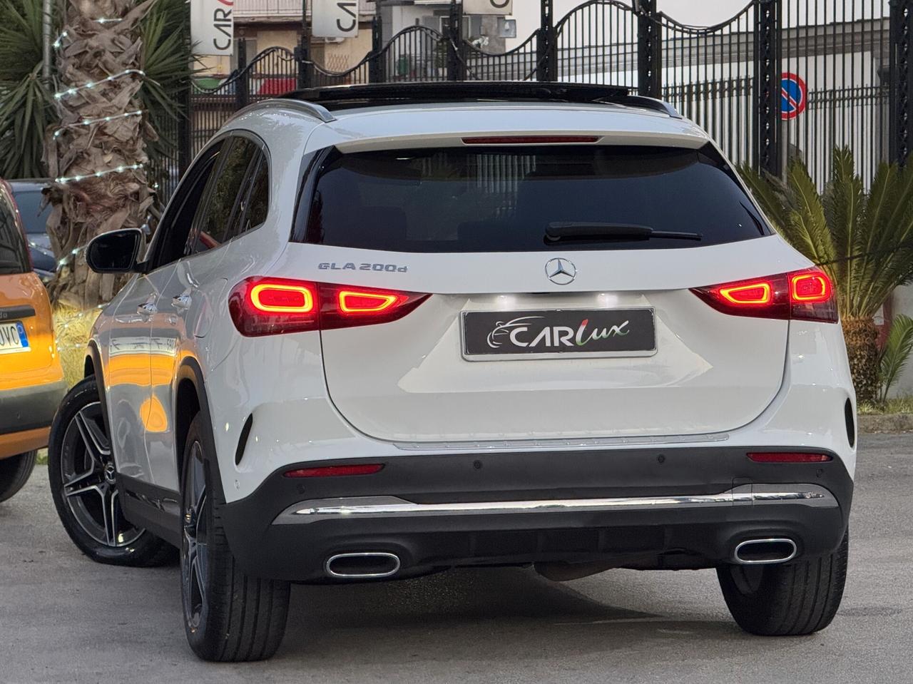 Mercedes-Benz GLA 200 d Premium Plus AMG TETTO MULTIBEAM