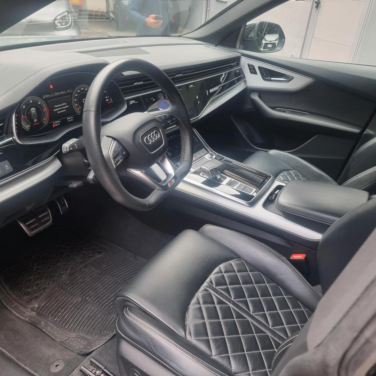 Audi Q8 45 3.0 tdi mhev Sport quattro tiptronic