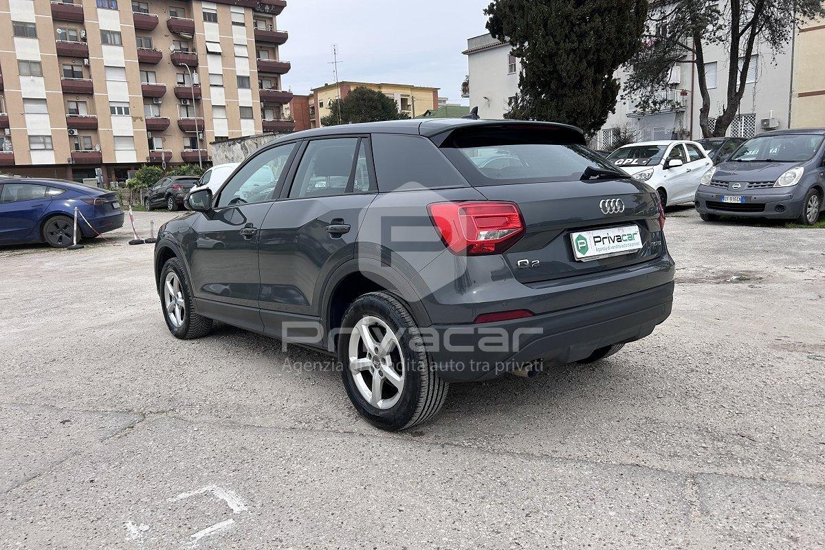 AUDI Q2 30 TDI S tronic Business