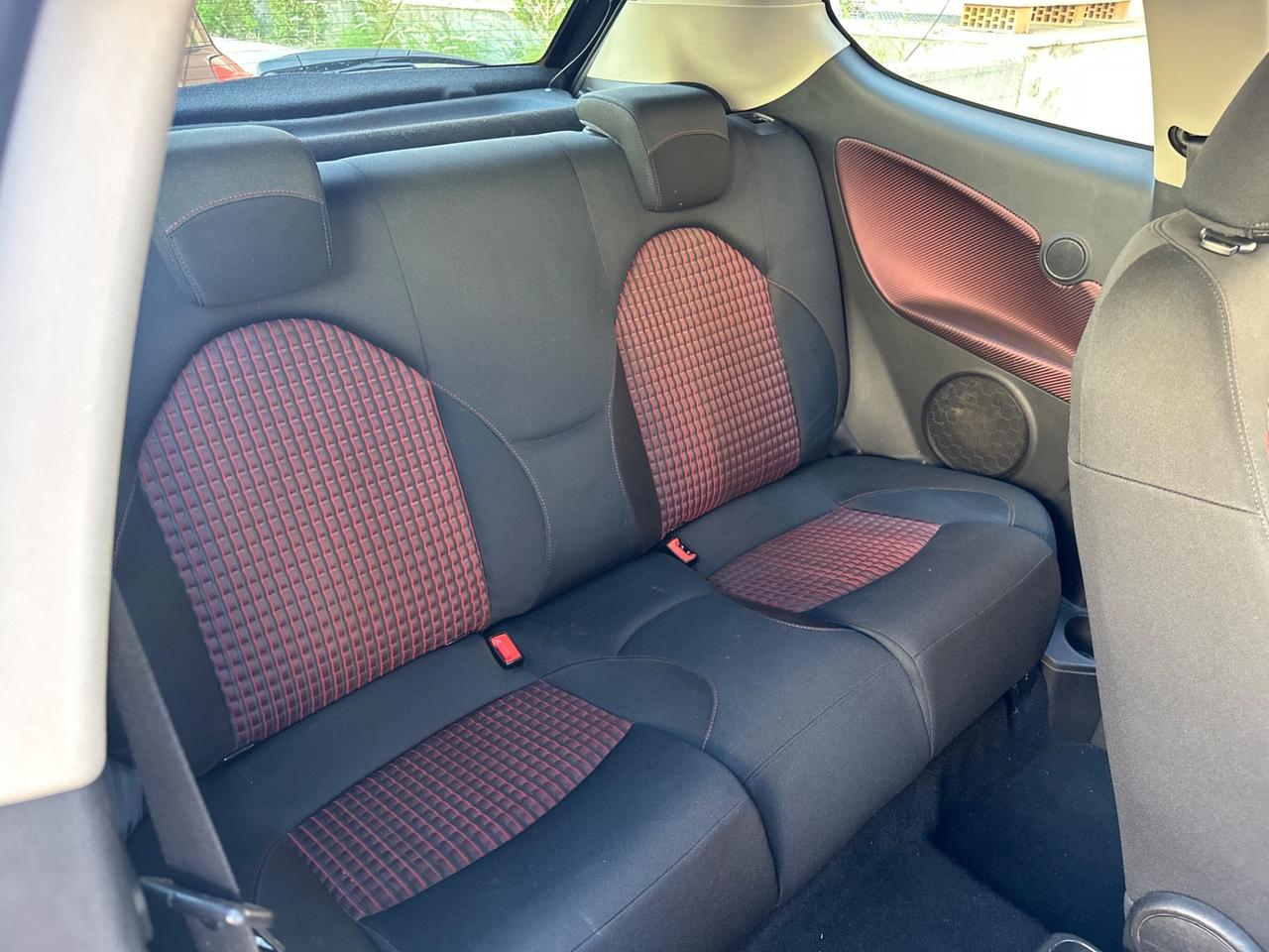 Alfa Romeo MiTo 155 CV 1.4 T-JET (ABARTH)