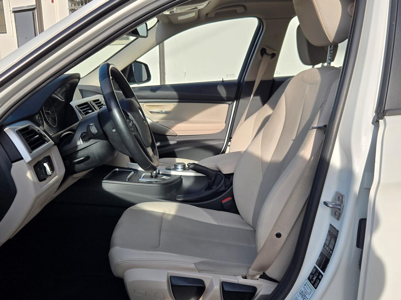 Bmw 320d xDrive Touring UNICO PROPR.