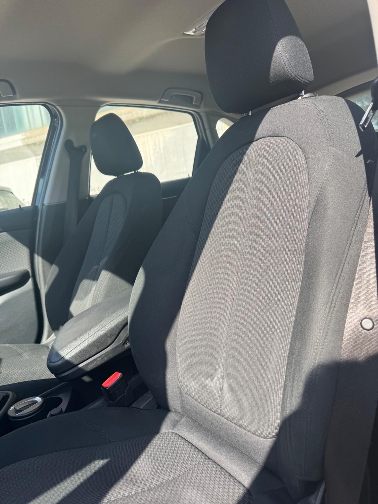 Bmw 216 216d Active Tourer Luxury