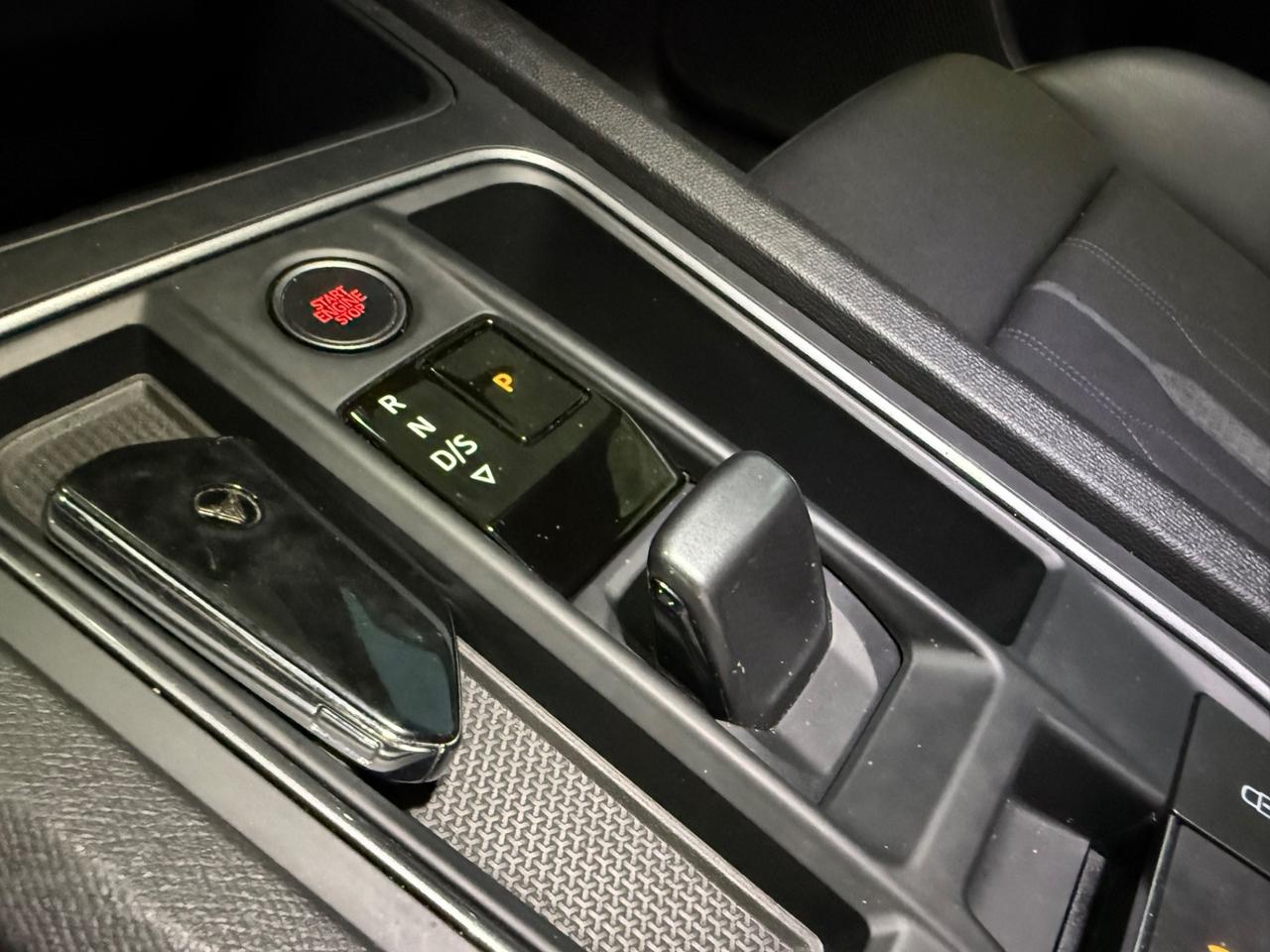 Cupra Formentor TSI150CV DSG+BLACK ED.+AMBIENT2024