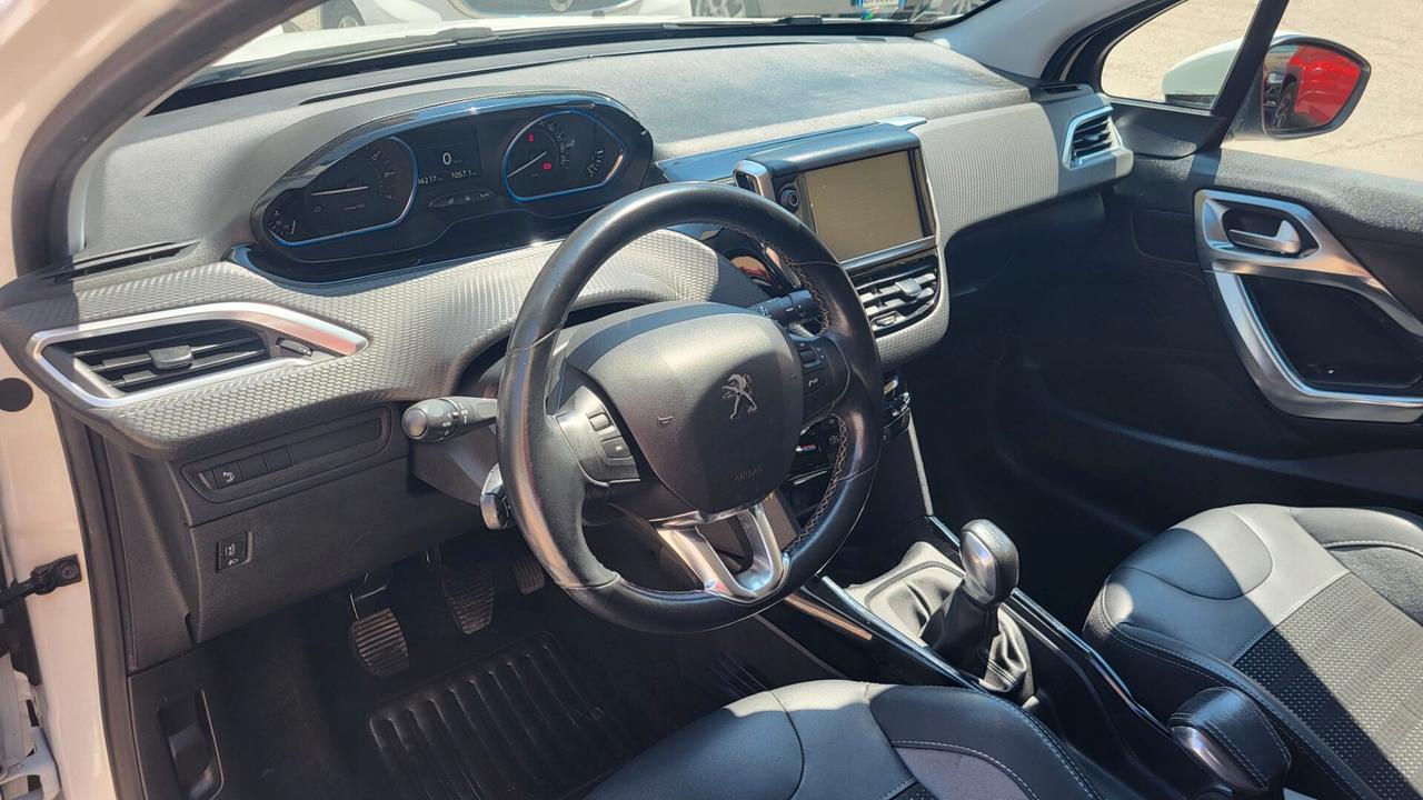 Peugeot 2008 PureTech 82 Allure