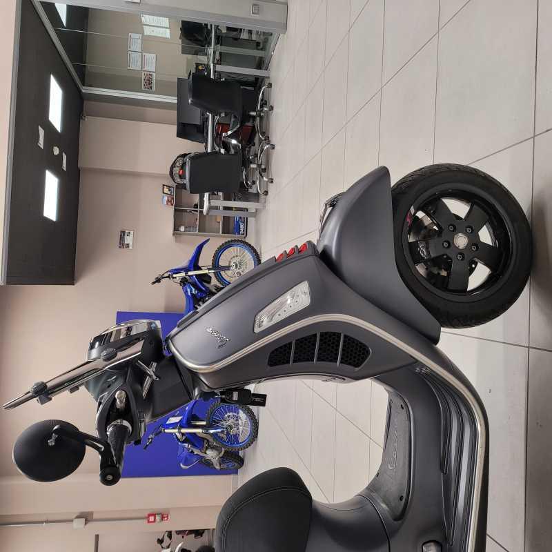 Vespa GTS 300 Super Hpe - 2019
