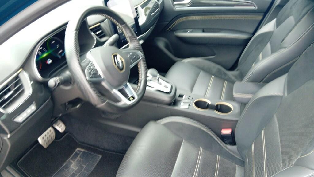 Renault Arkana 1.6 E-TECH Hybrid Engineered Auto