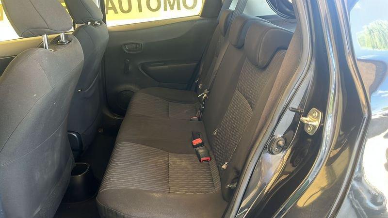 Toyota Yaris Yaris 1.4 D-4D 5 porte Lounge