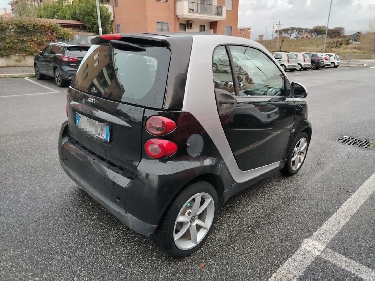 Smart ForTwo 1000 52 kW coupé limited one per NEOPATENTATI con servostero