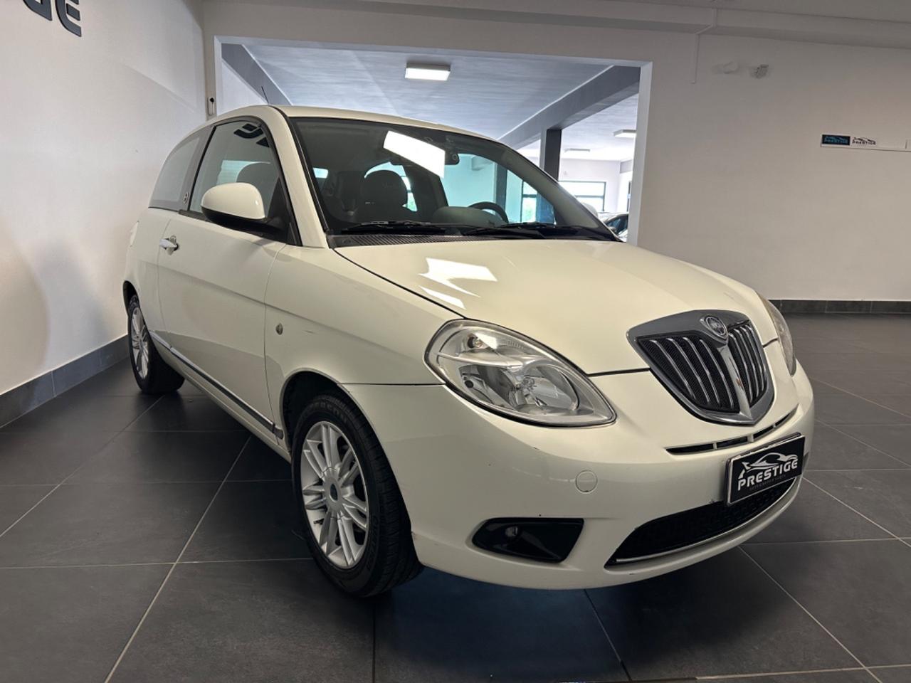 LANCIA YPSILON 1.4 GPL ECOCHIC 77CV NEOPATENTATI