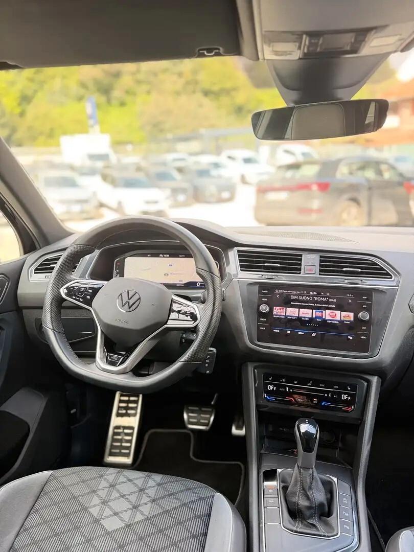 Volkswagen Tiguan 2.0 TDI 150 CV SCR DSG R-Line