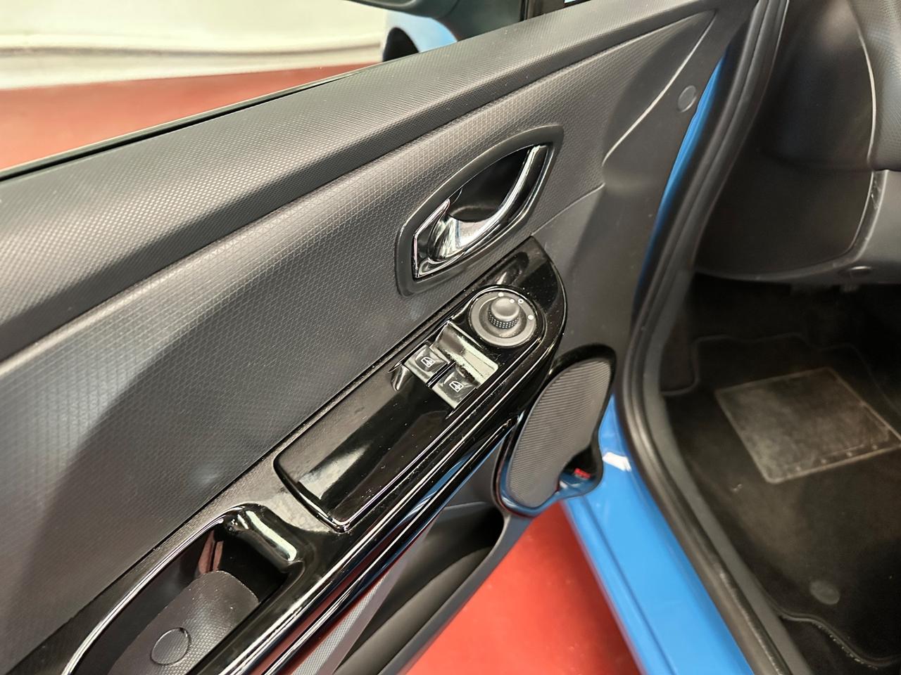 Renault Clio 1.5 dCi 8V 90CV EDC 5 porte Energy
