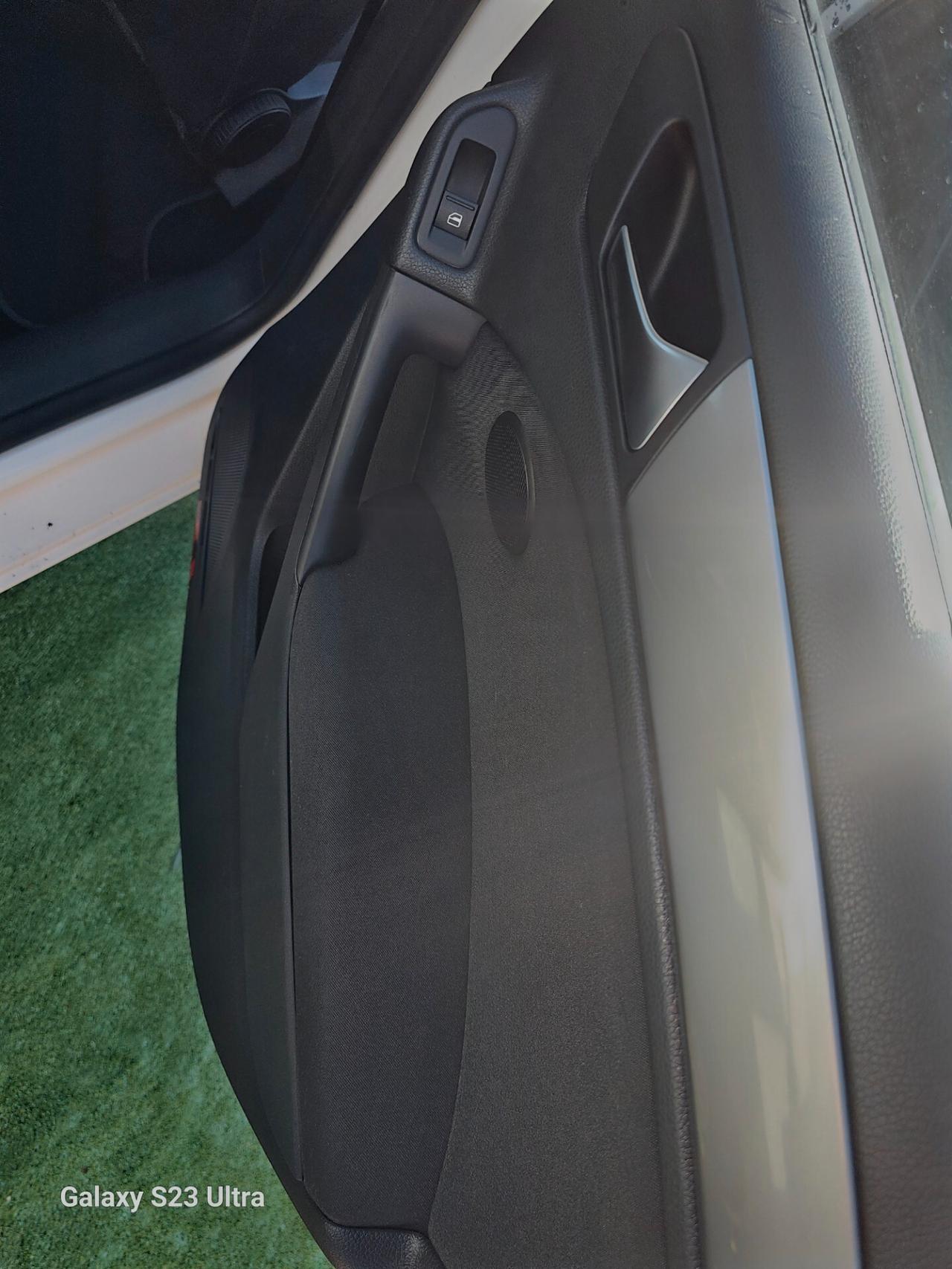 Volkswagen Golf 1.4 5p. United