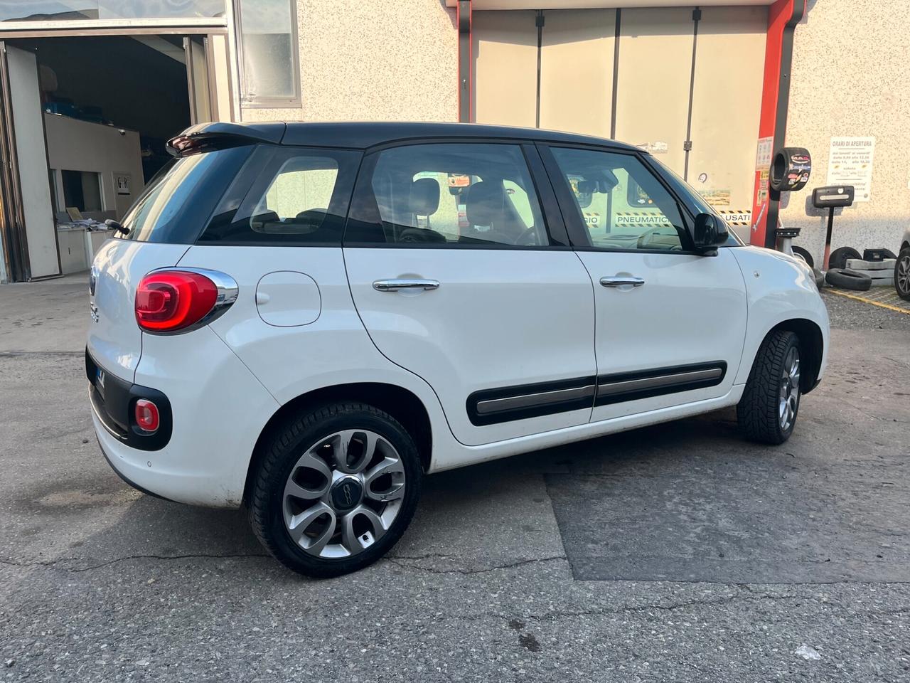 Fiat 500L 0.9 TwinAir Turbo Natural Power Lounge