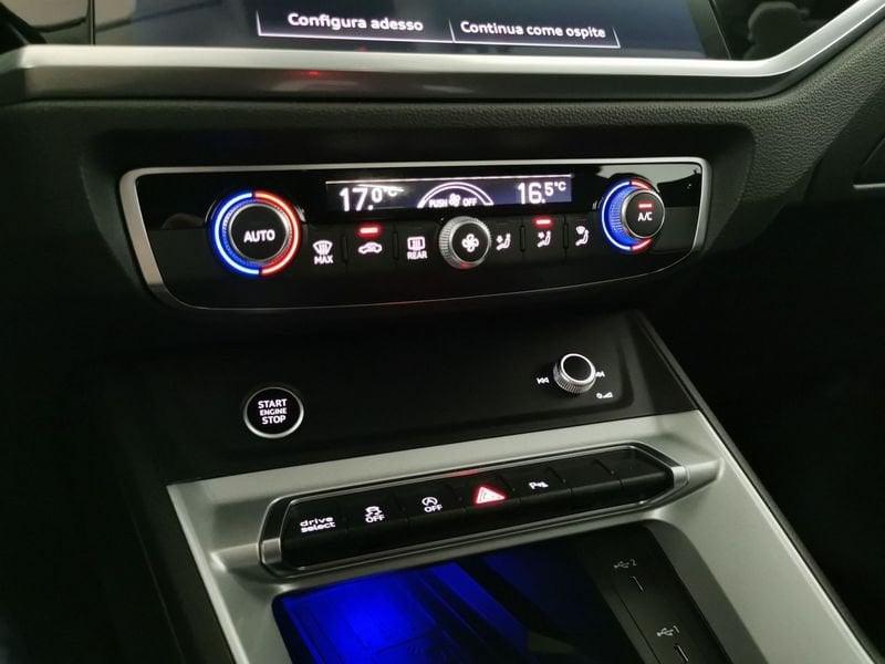 Audi Q3 35 2.0 tdi Business s-tronic