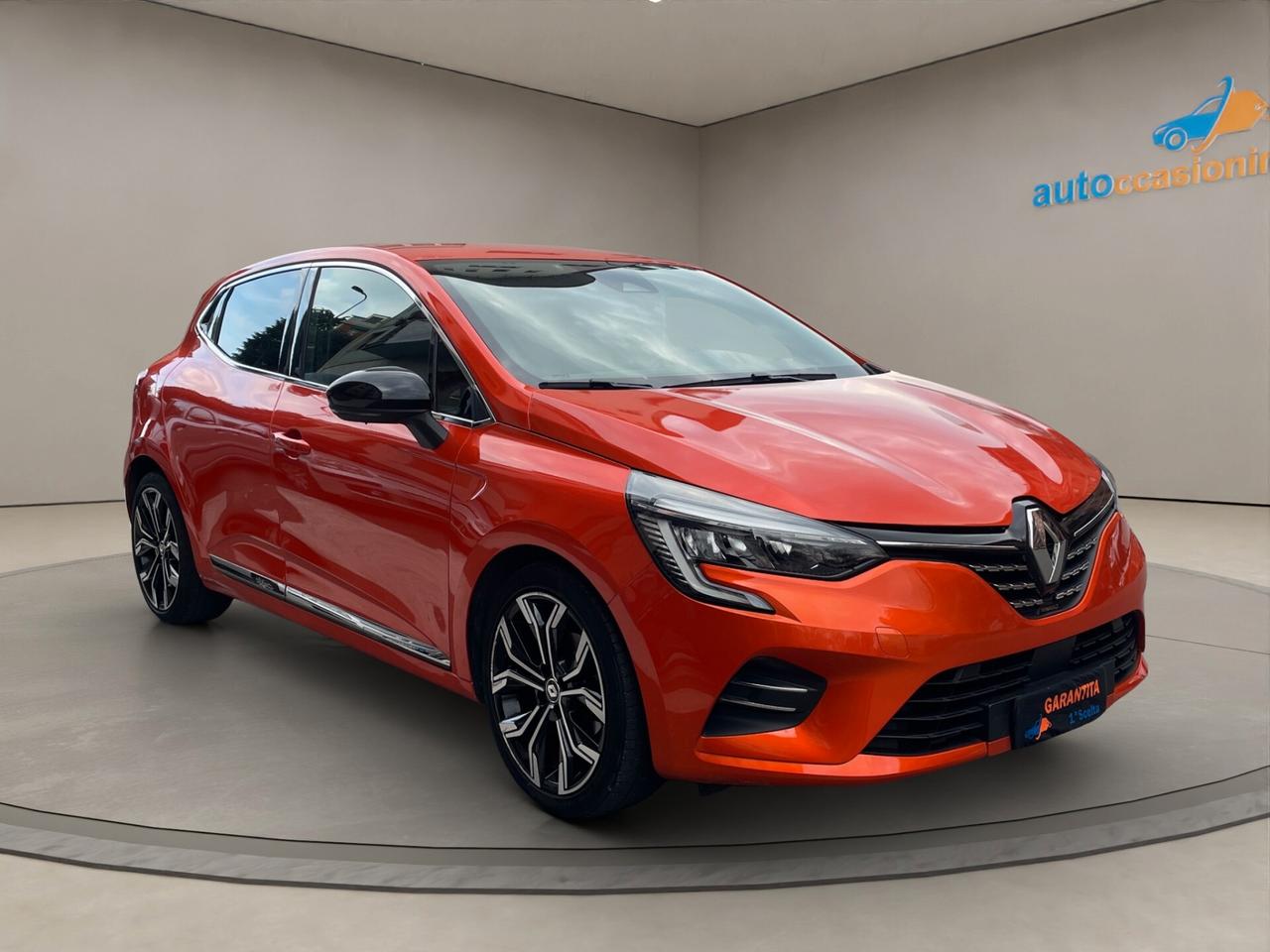 Renault Clio UNICO PROPRIETARIO - NEOPATENTATI