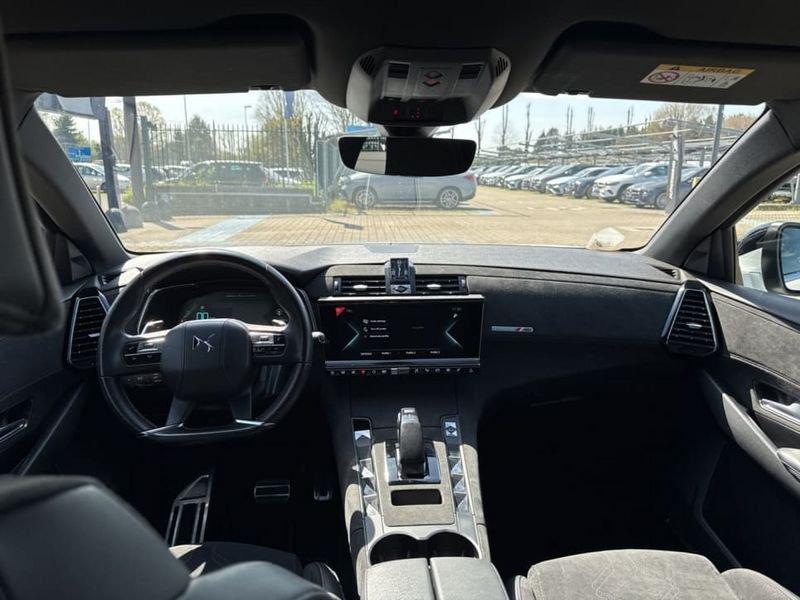 DS DS 7 1.6 E-TENSE PHEV PERFORMANCE LINE 4X