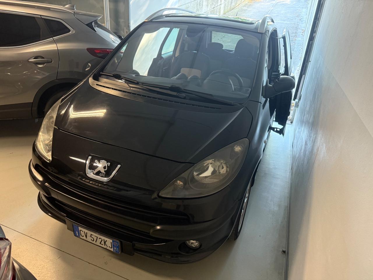 Peugeot 1007 1.6 Sporty 2Tronic