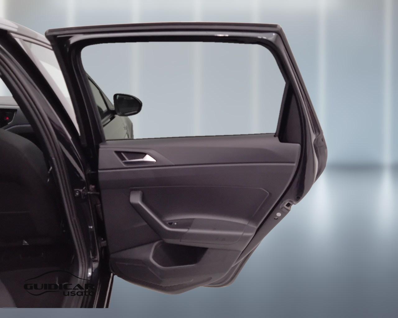 VOLKSWAGEN Taigo - Taigo 1.0 tsi R-Line 115cv