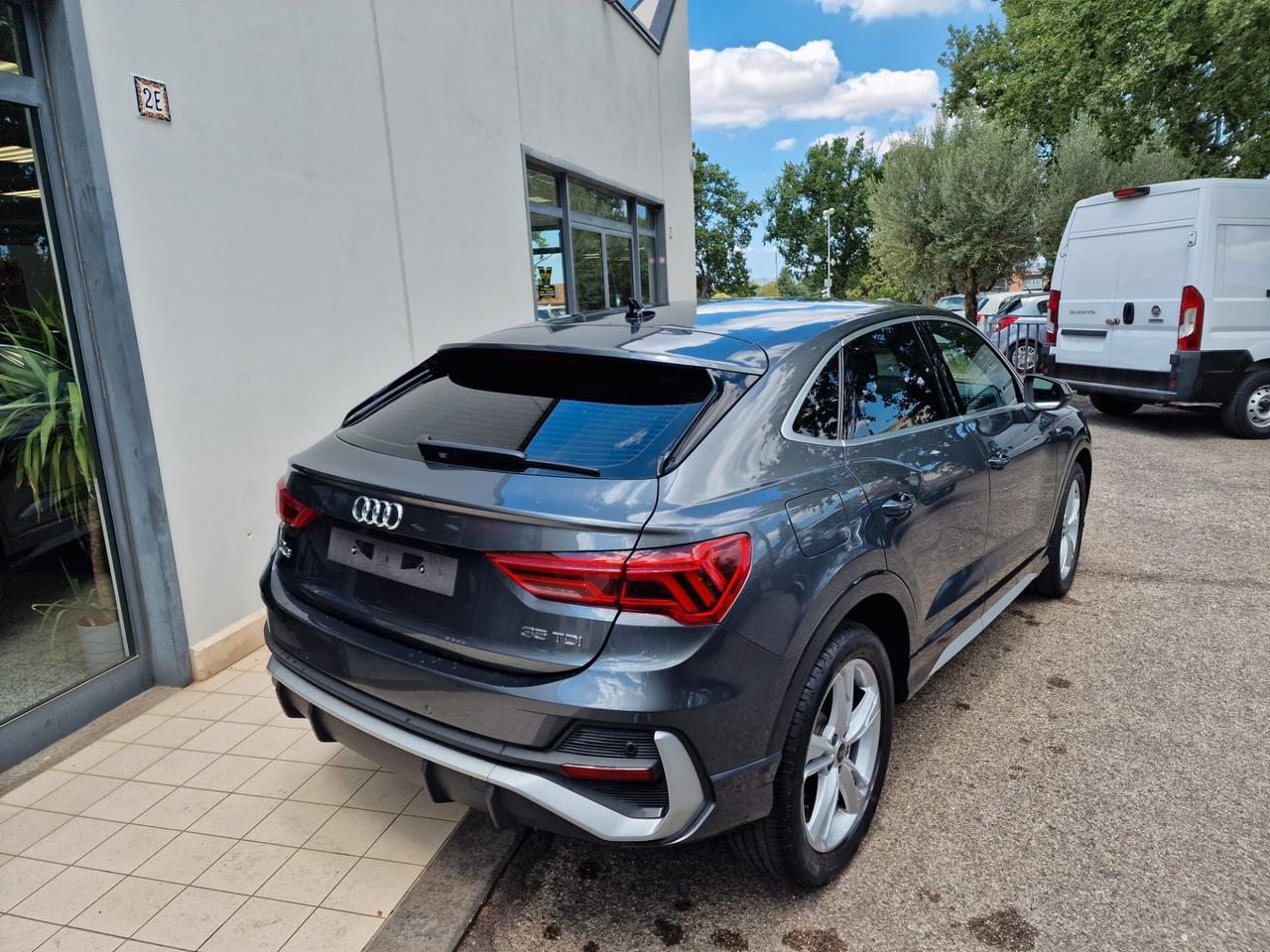 Audi Q3 SPB 35 TDI S tronic S line edition