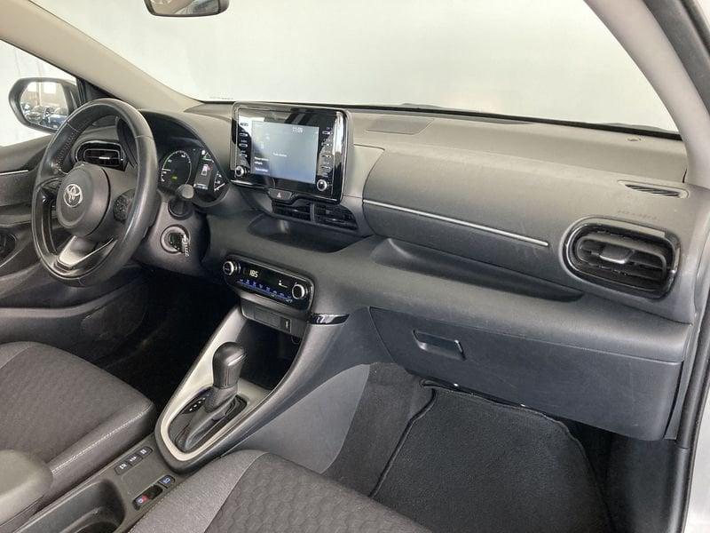 Toyota Yaris Hybrid Active MY22