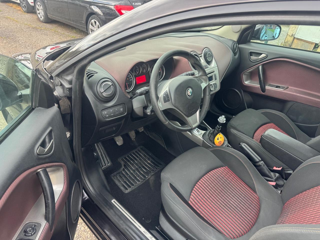 Alfa Romeo MiTo 1.6 JTDm-2 S&S Distinctive Sport Pack