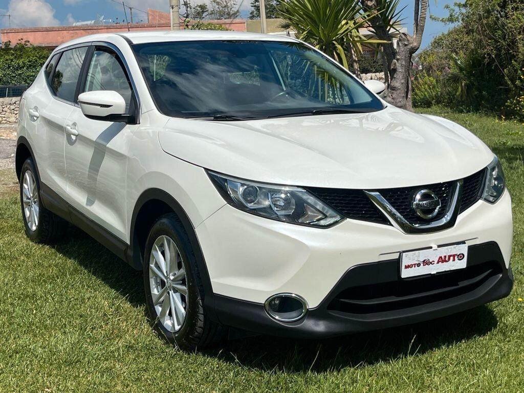 Nissan Qashqai 1.5 DCi Visia 110cv