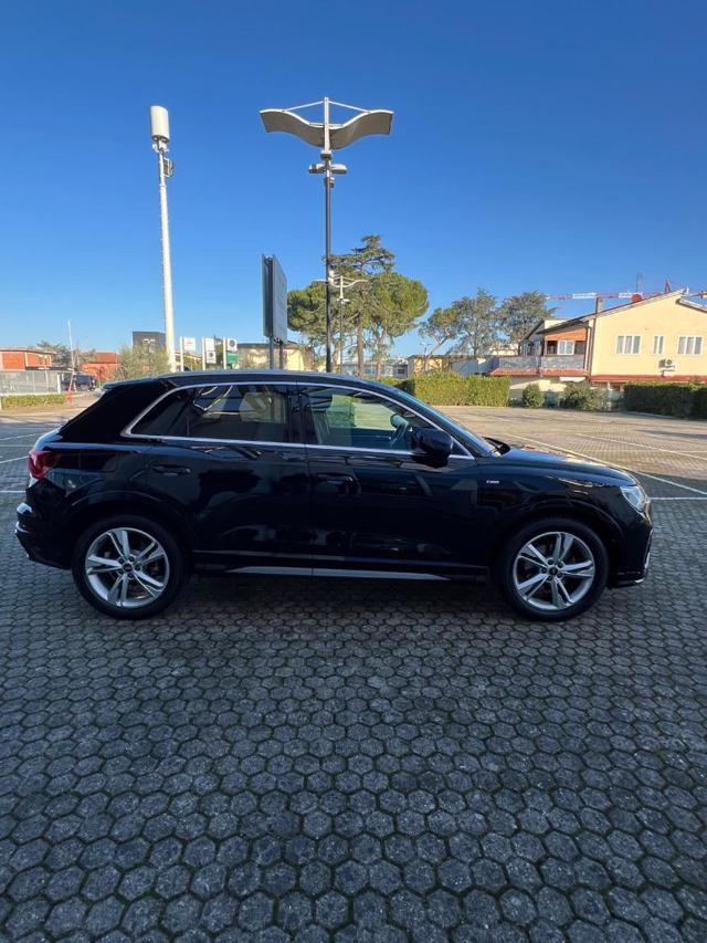 AUDI Q3 35 TDI S tronic S line edition
