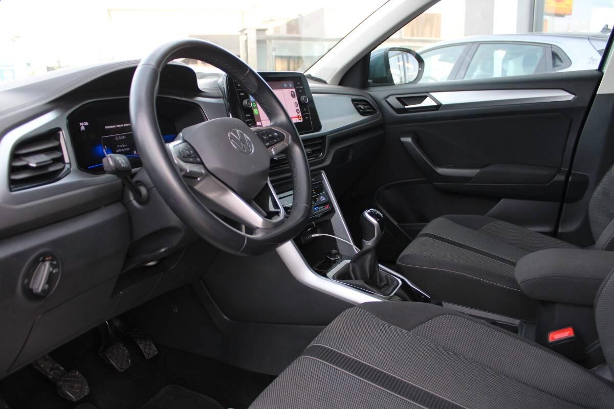 Volkswagen T-Roc 1.0 tsi 110cv Con CarPlay
