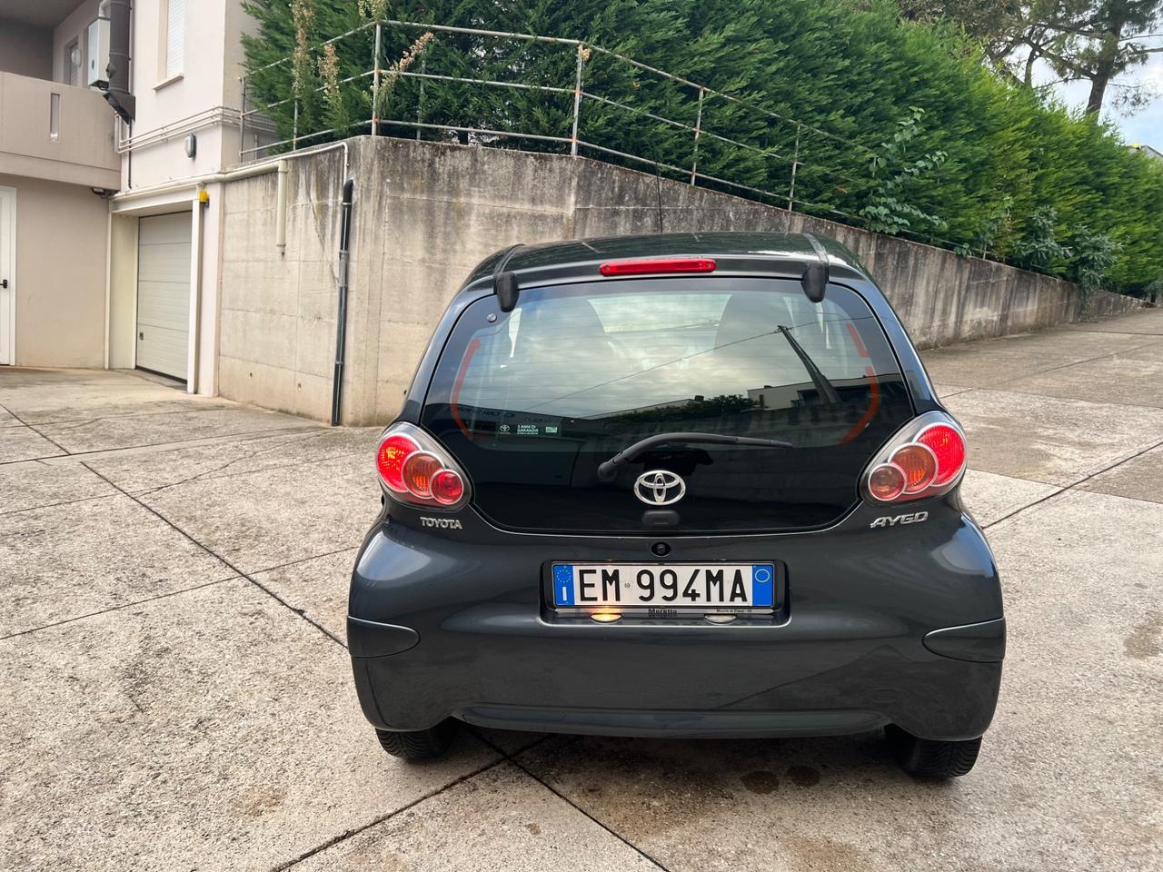 Toyota Aygo 1.0 12V VVT-i 5 porte Lounge Connect