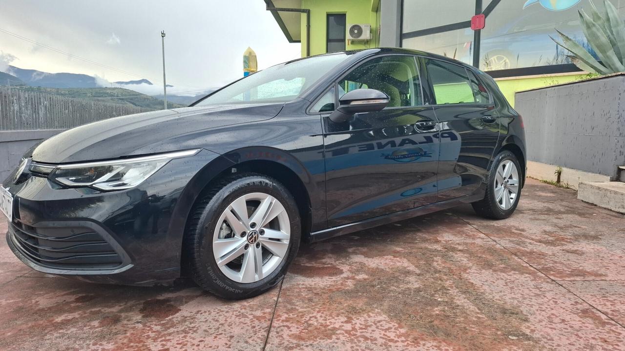 Volkswagen Golf 1.0 TSI 115 CV 5p. Business BlueMotion -FARI FULL LED
