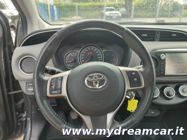 TOYOTA Yaris 1.0 5 porte Active