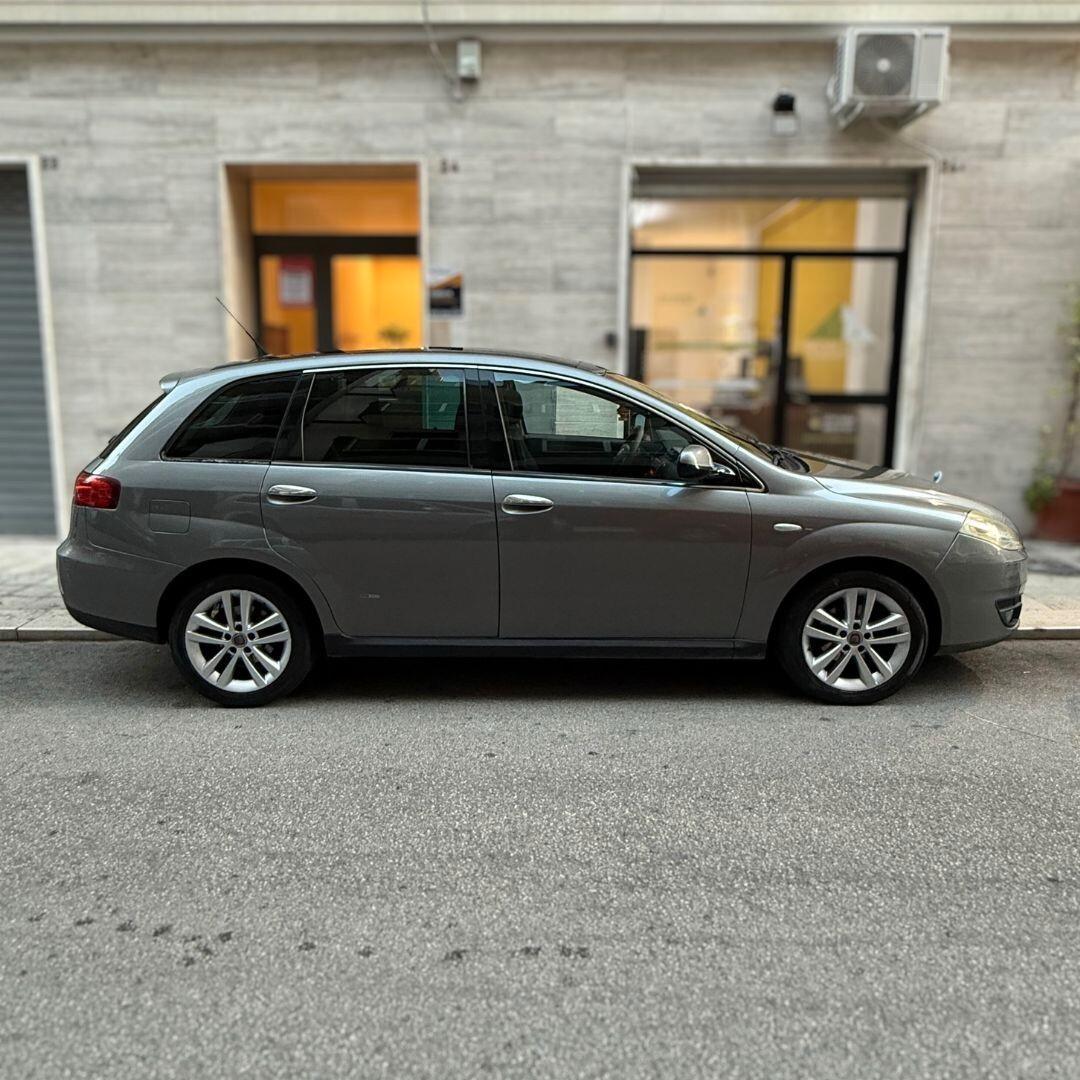 Fiat Croma 1.9 Multijet Active **FULL**