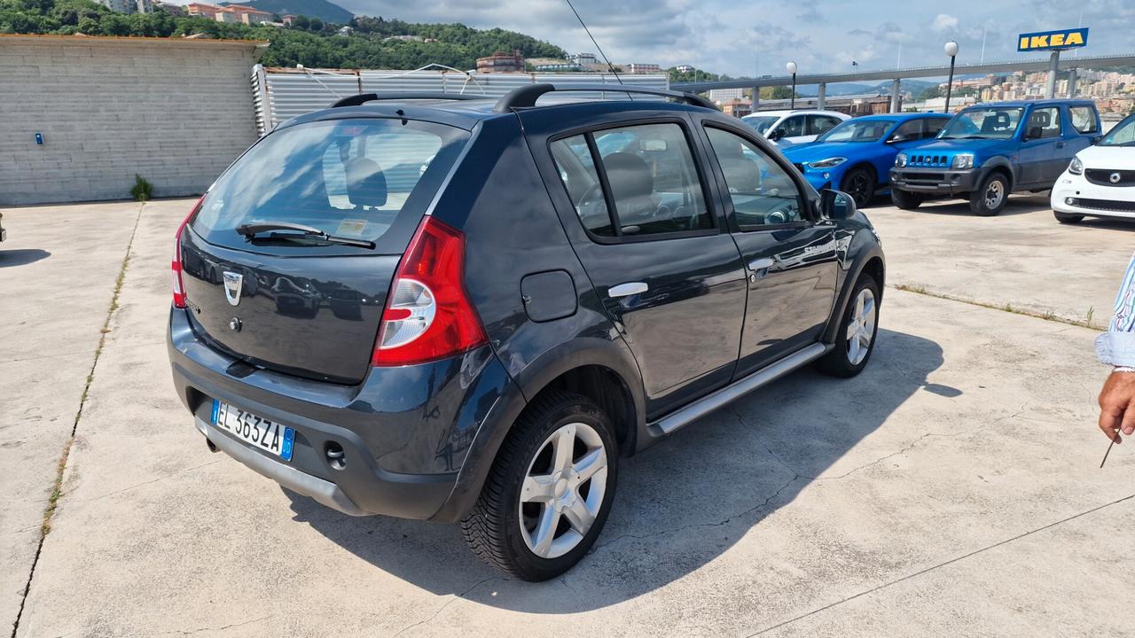 Dacia Sandero Stepway 1.6 8V GPL 85CV