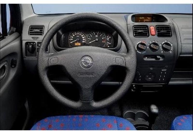 Opel Agila I 2000 1.0 12v Comfort