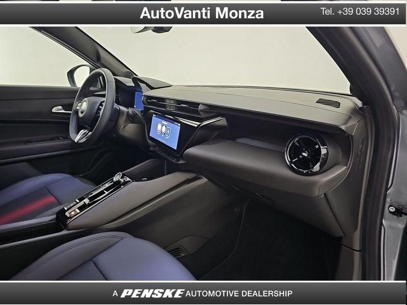 Alfa Romeo Junior Junior 1.2 ibrida Q4 Ti 145cv edct6